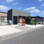 シンプル＆スタイリッシュ！新作カーポートとアメリカンフェンスの施工事例／神栖市